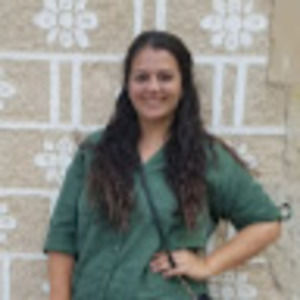 Meet your Posher, Danielle